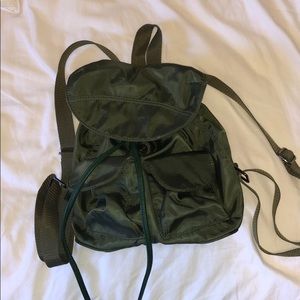 urban outfitters mini green backpack
